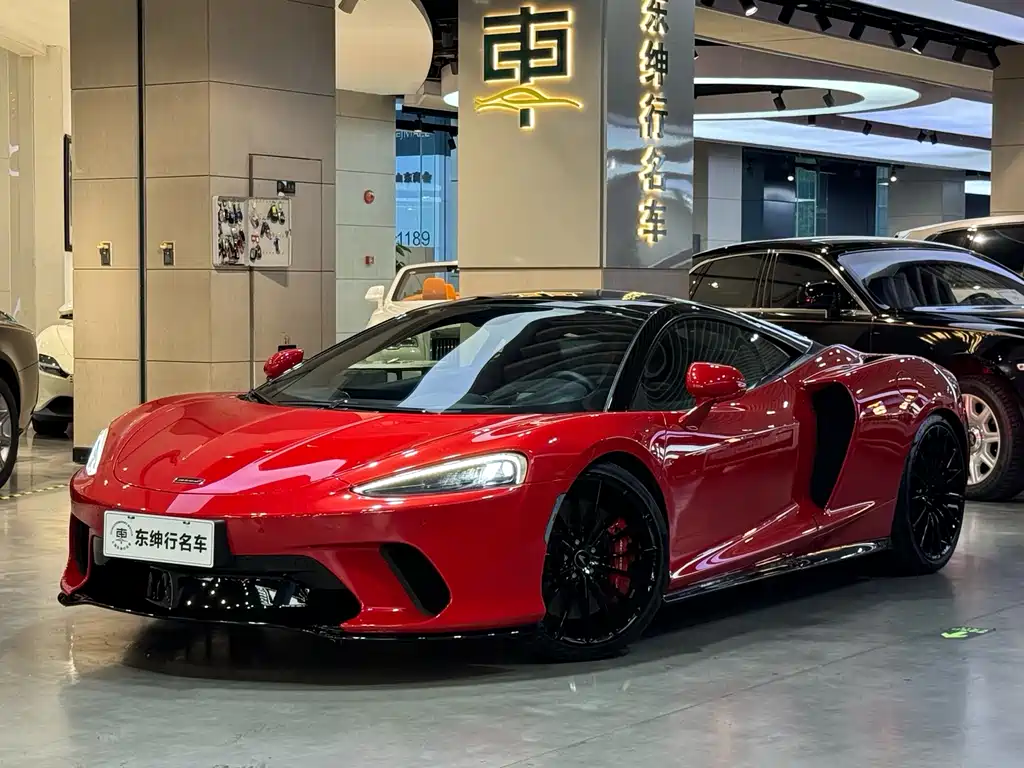 McLaren GT 2022