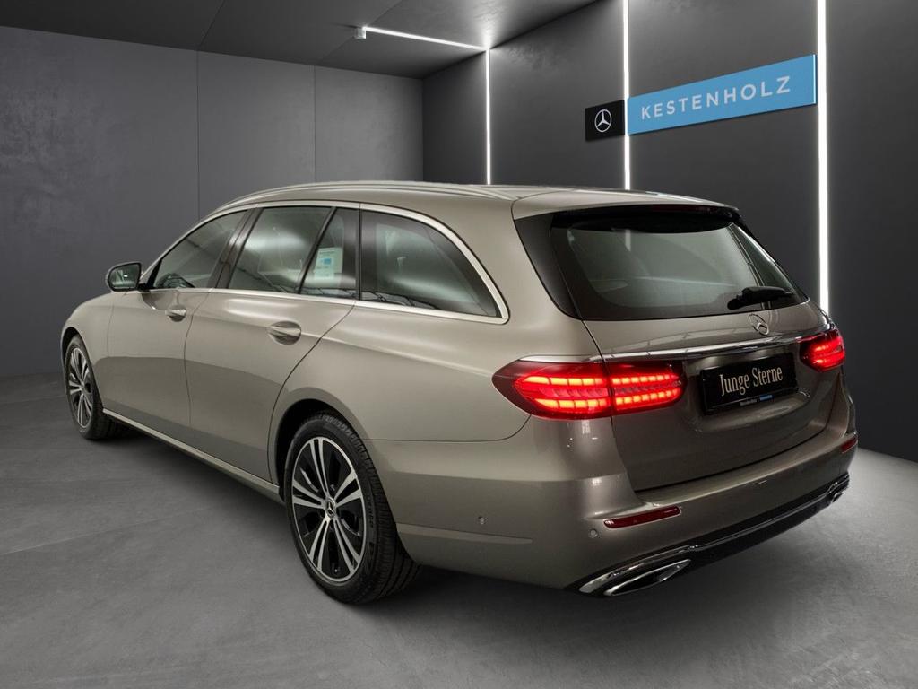 Mercedes-Benz E 400 2023