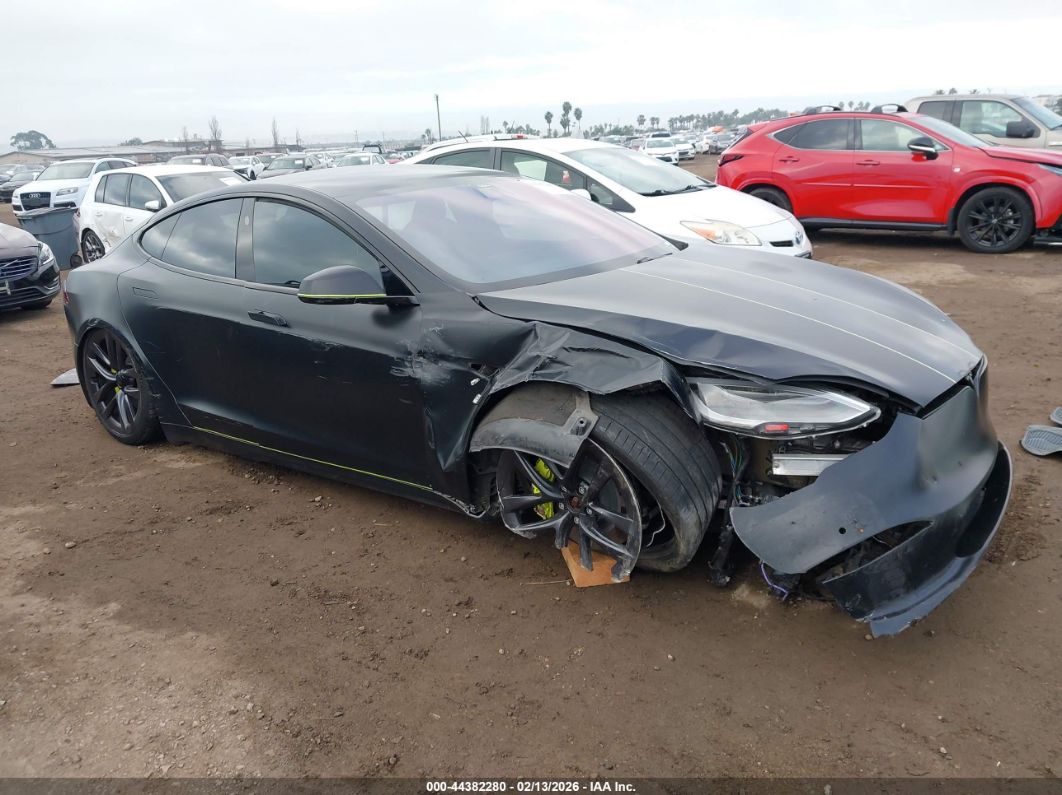 Tesla Model S 2021