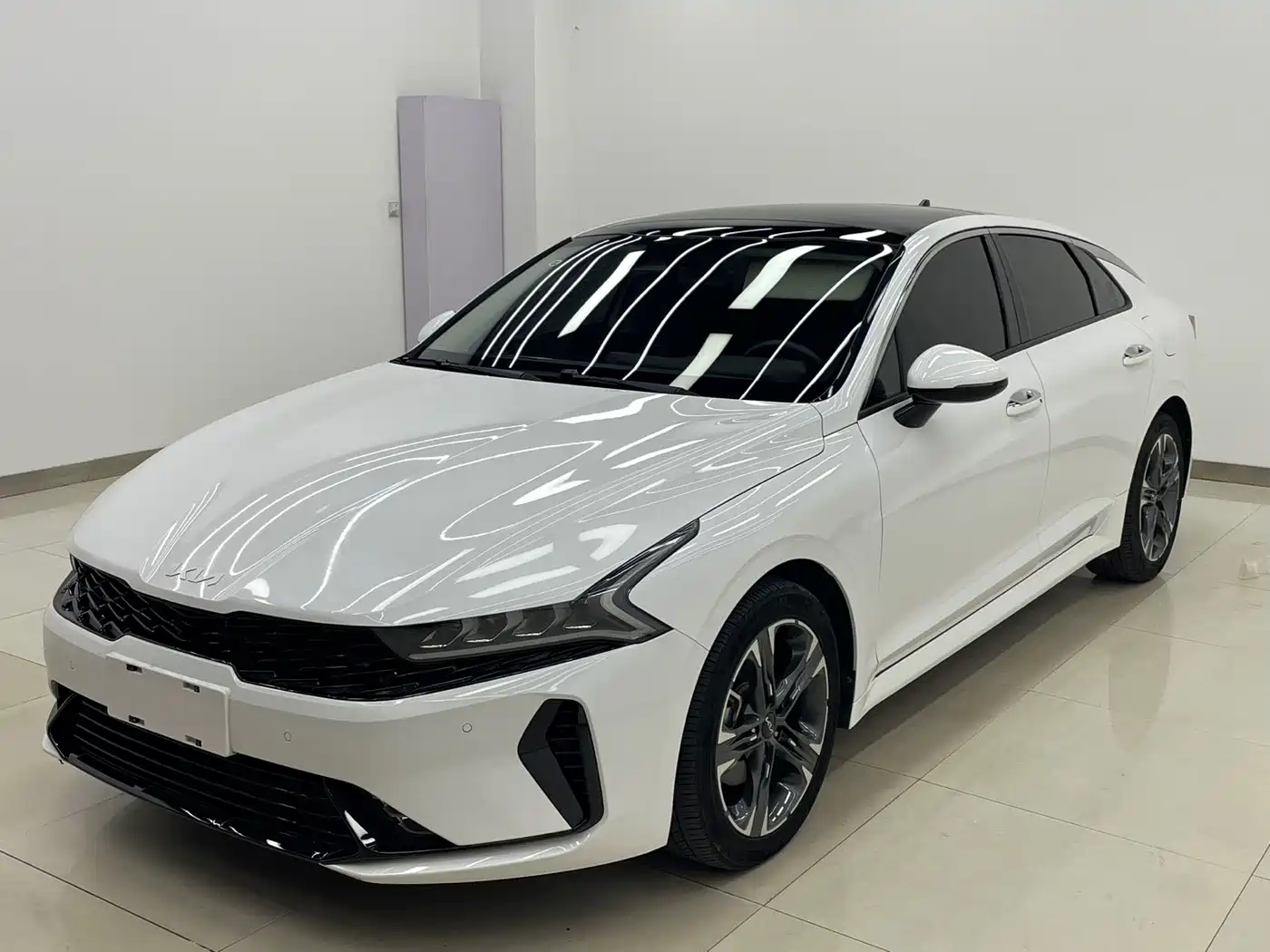 Kia K5 2023