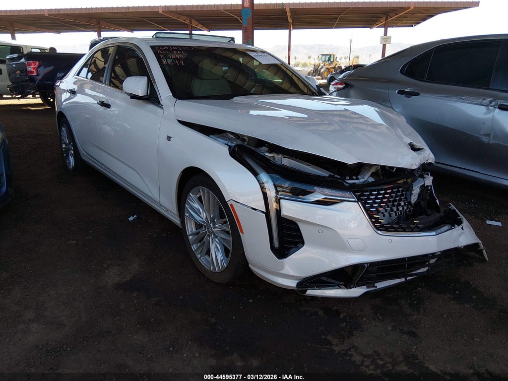 Cadillac CT4 2023