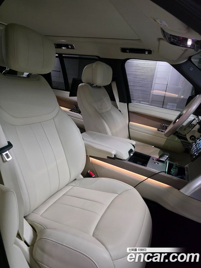 Land Rover Range Rover 2025