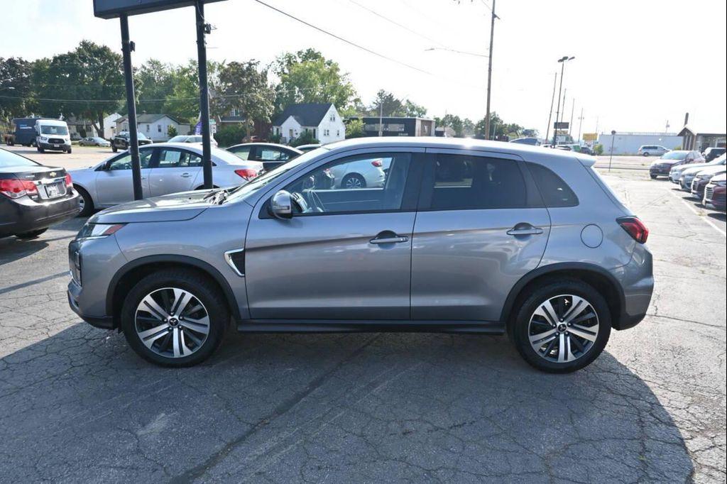 Mitsubishi Outlander Sport 2021