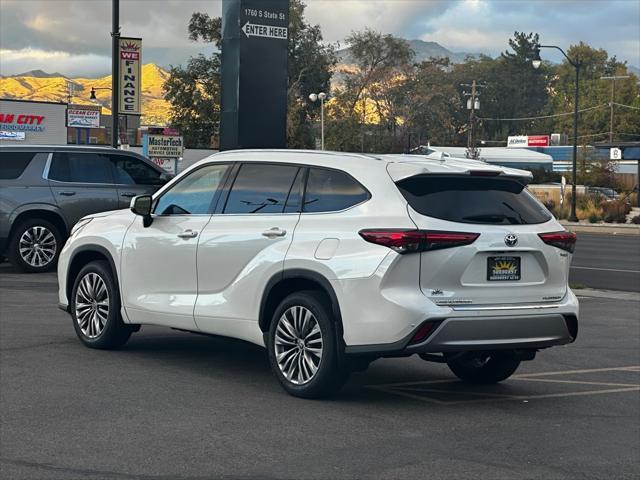 Toyota Highlander 2021