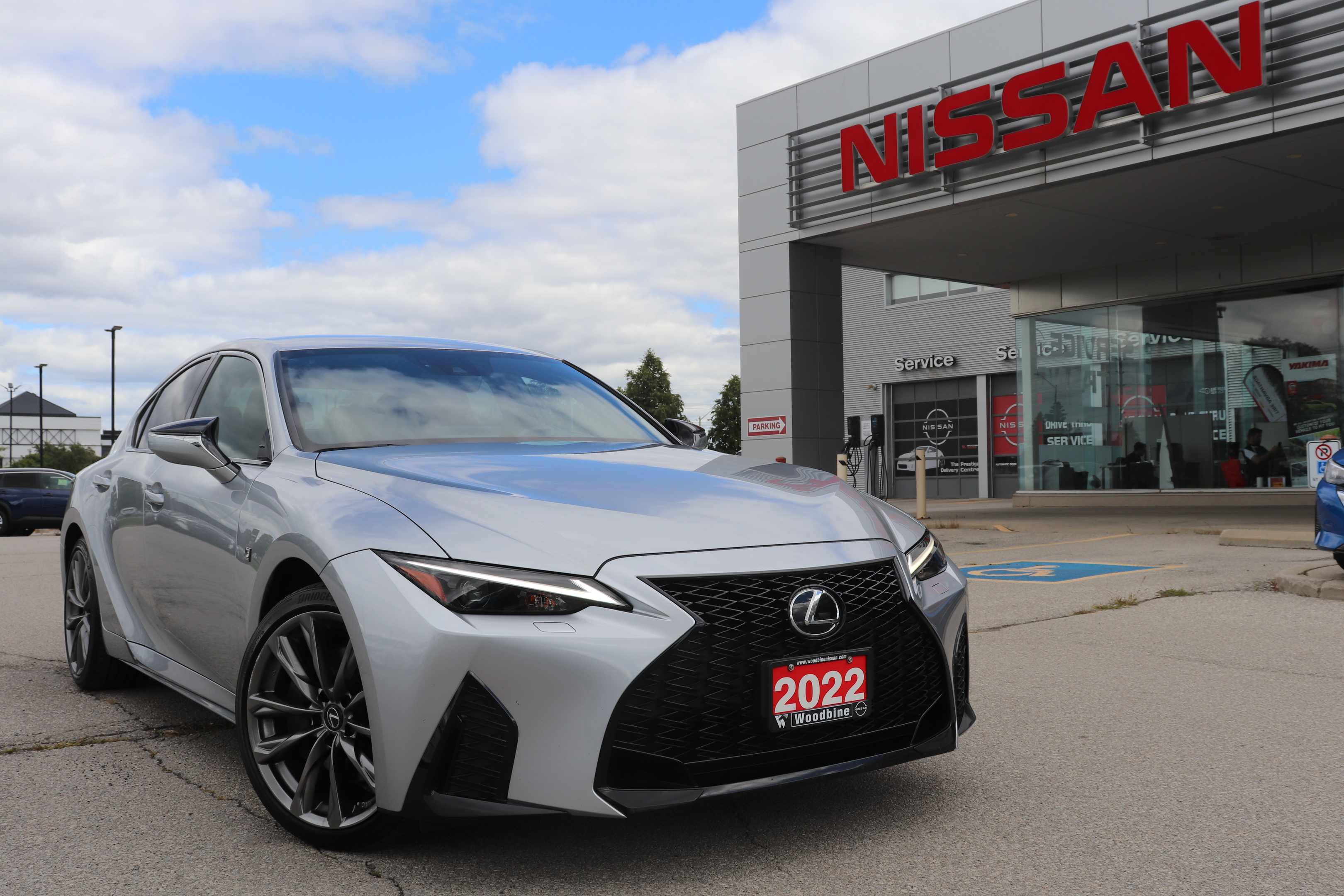 Lexus IS 2022