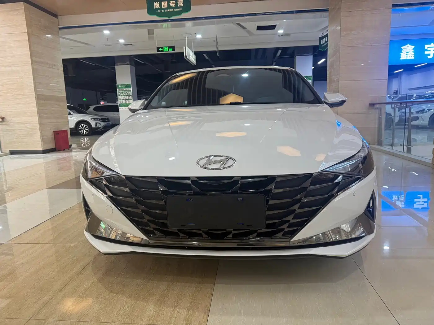 Hyundai Elantra 2023