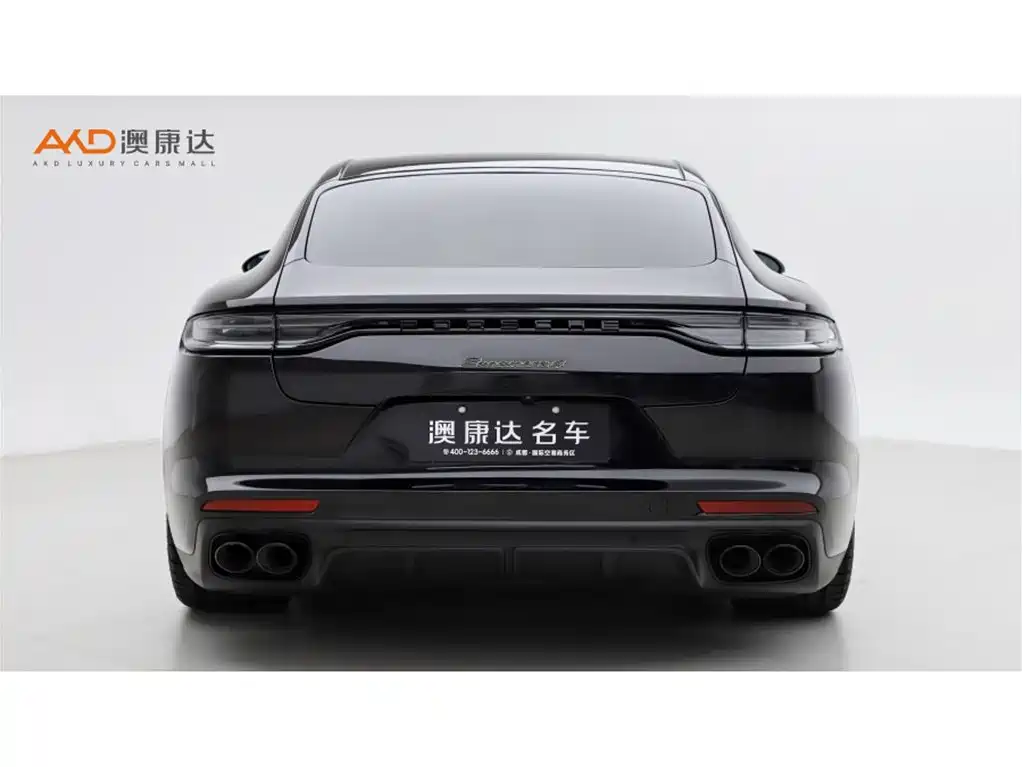 Porsche Panamera 2024
