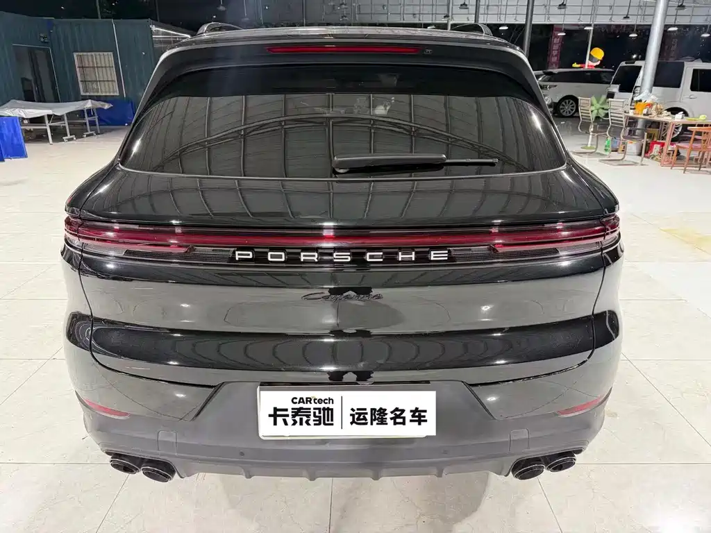 Porsche Cayenne 2024