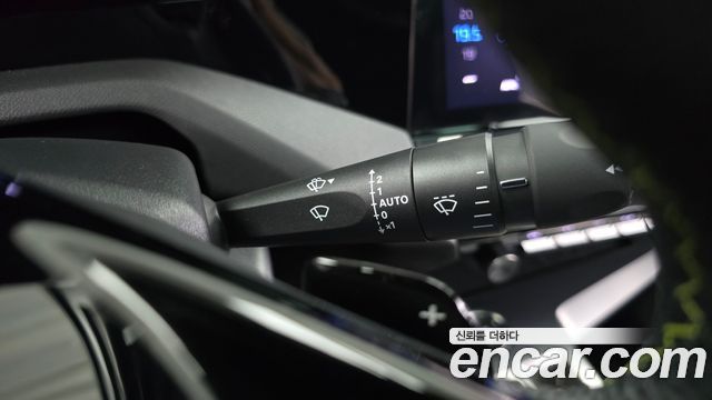 Peugeot 408 2023