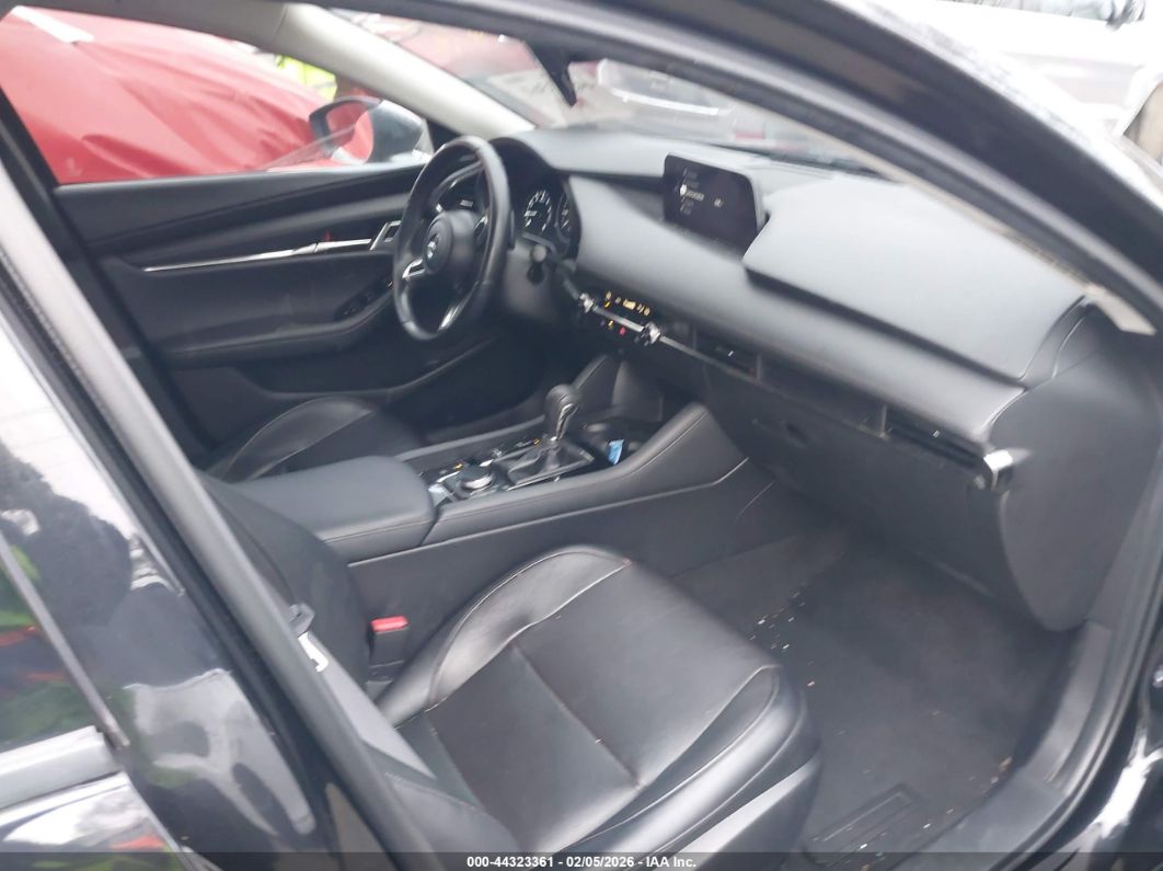 Mazda 3 2021