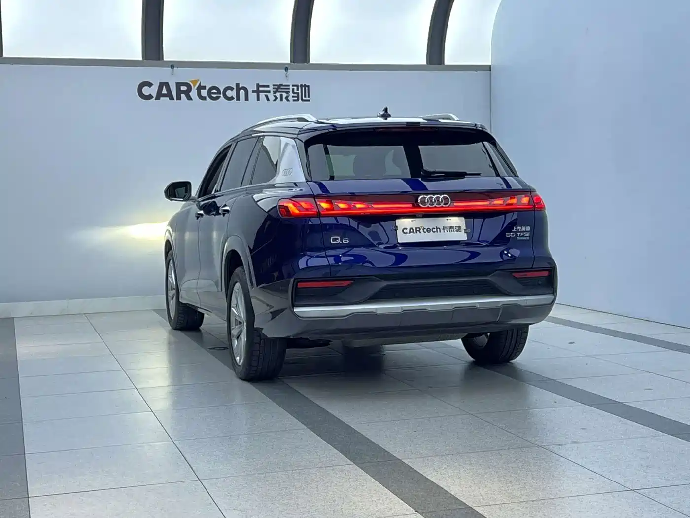 Audi Q6 2024