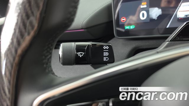 Polestar 4 2025