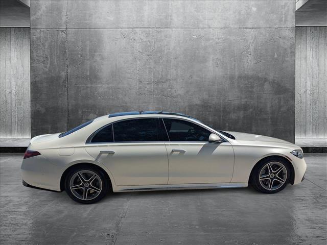 Mercedes-Benz S-Класс 2022