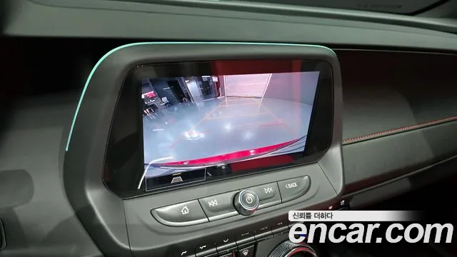 Chevrolet Camaro 2021