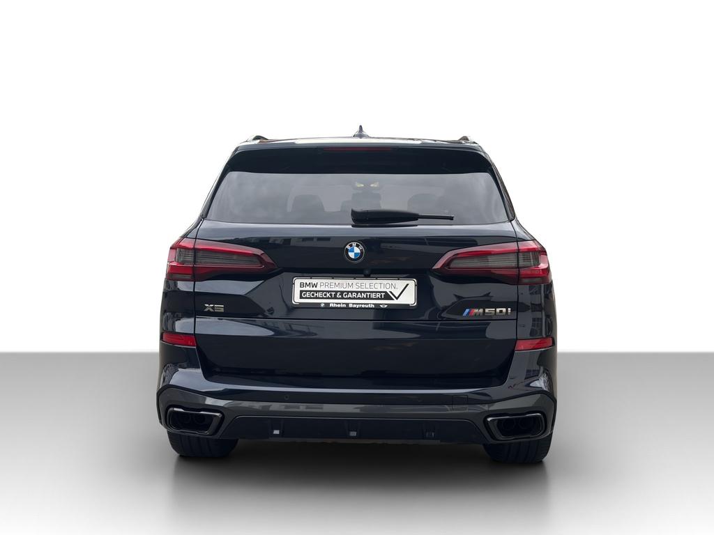 BMW X5 M50 2022