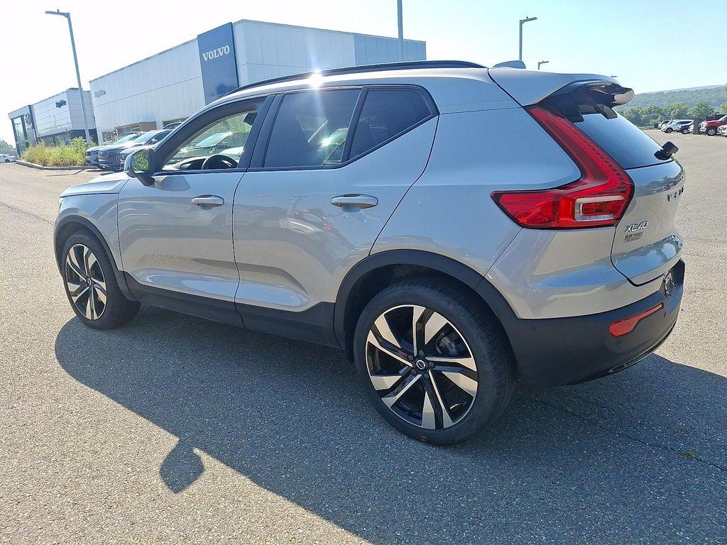 Volvo XC40 2023