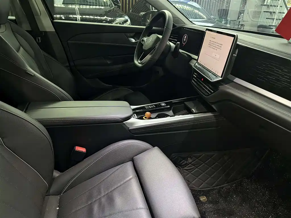 Volkswagen Passat 2025