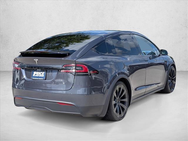 Tesla Model X 2022