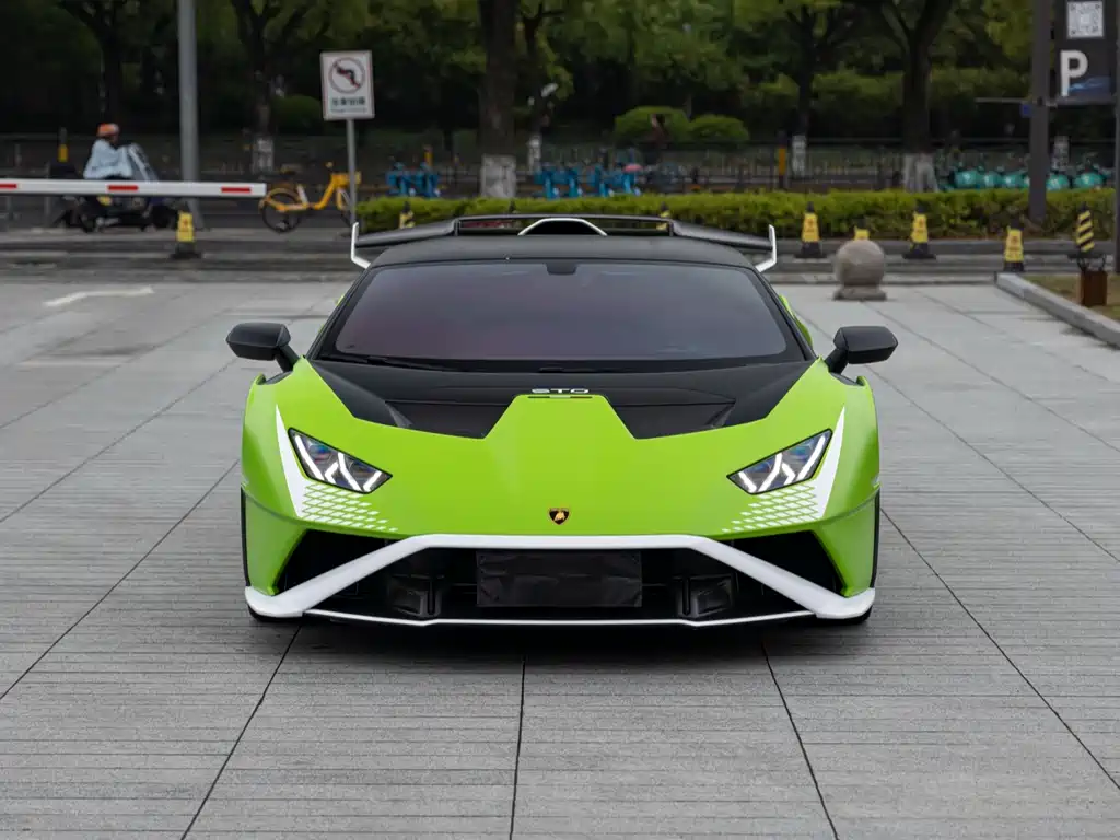 Lamborghini Huracán 2023