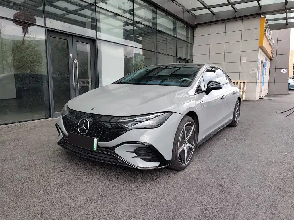 Mercedes-Benz EQE 2023