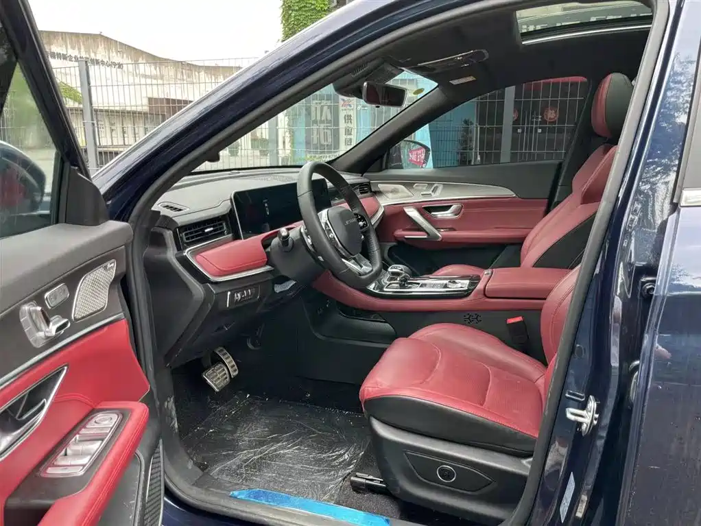 Jetour X70 PLUS 2020