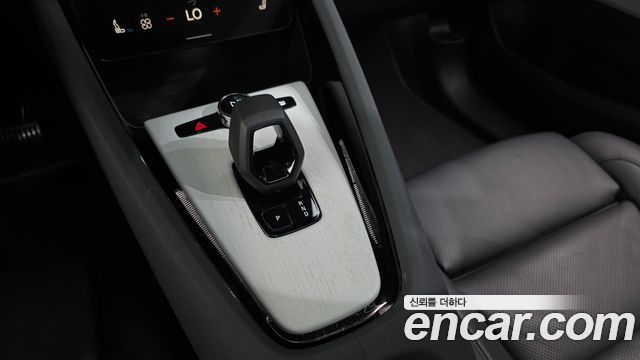 Polestar 2 2025