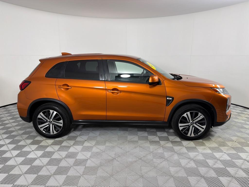 Mitsubishi Outlander Sport 2021