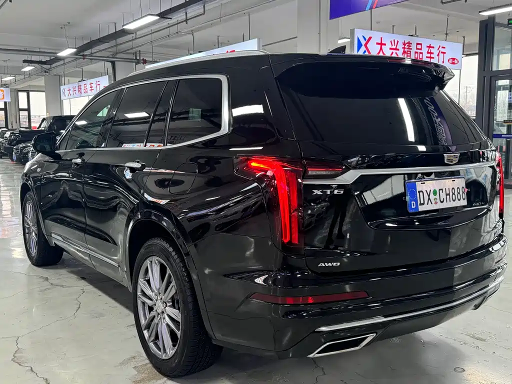 Cadillac XT6 2021