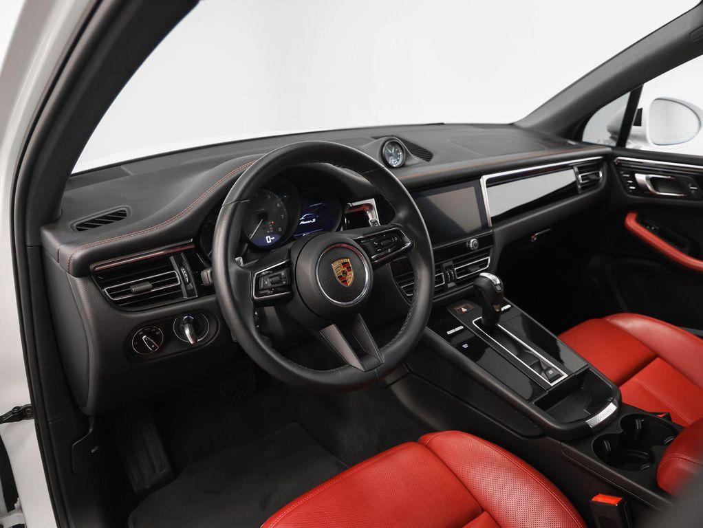 Porsche Macan 2022
