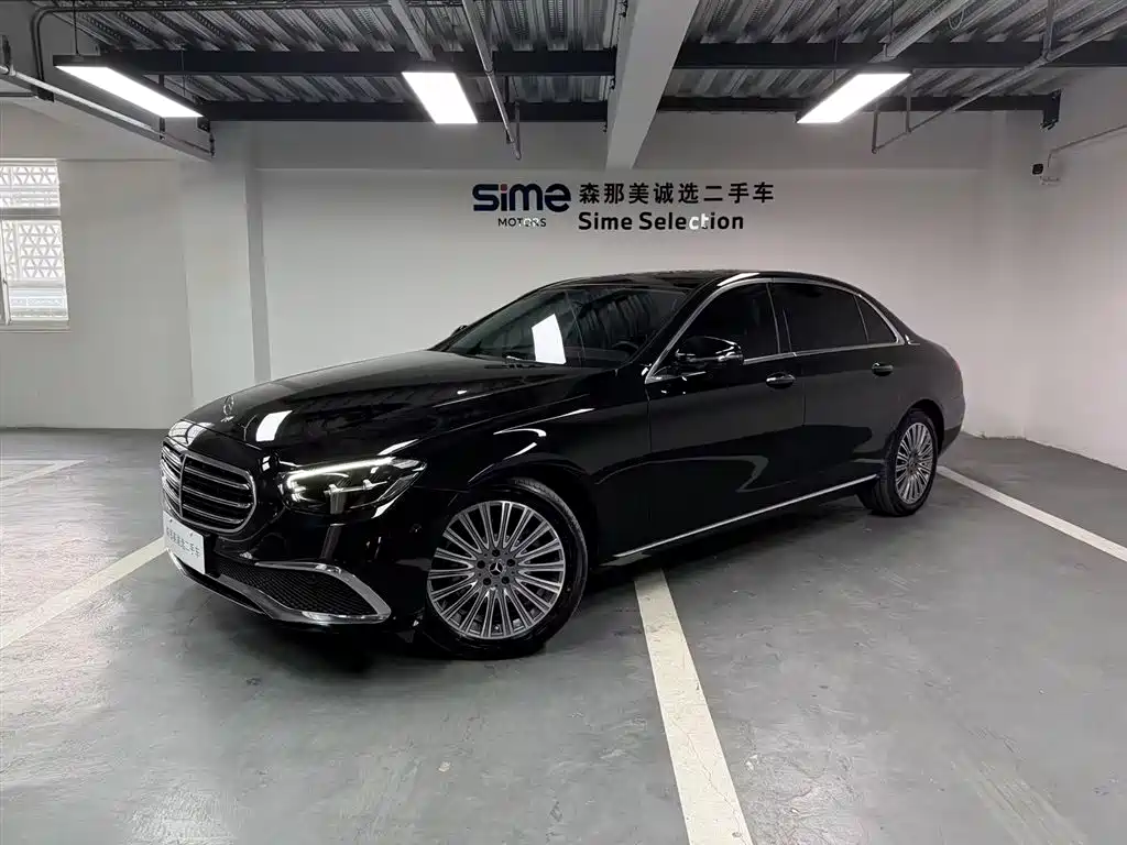 Mercedes-Benz E-Класс 2023