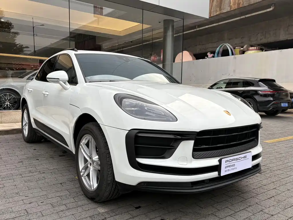 Porsche Macan 2023