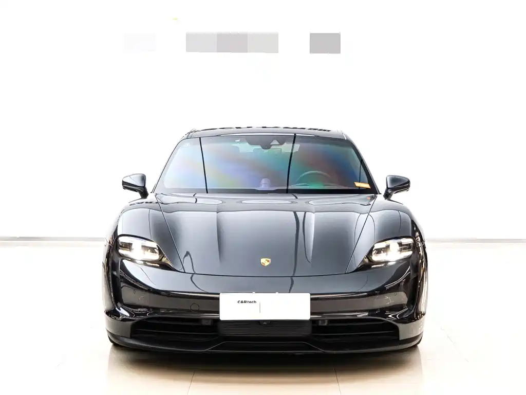 Porsche Taycan 2022