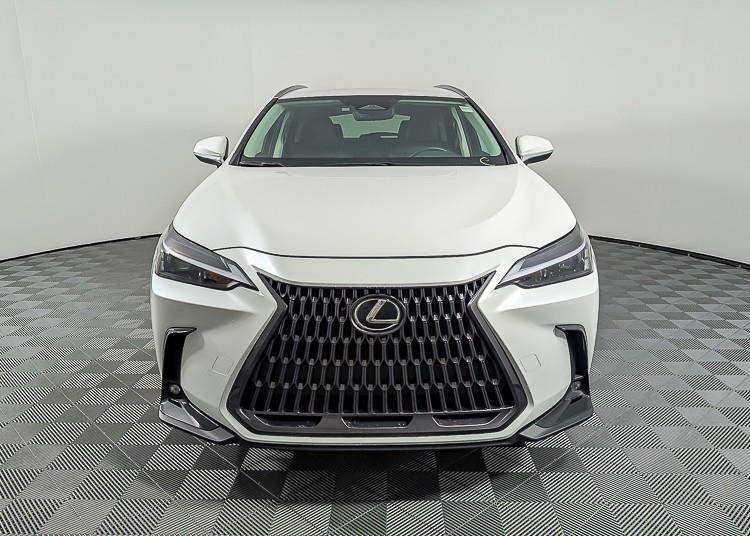 Lexus NX 2022