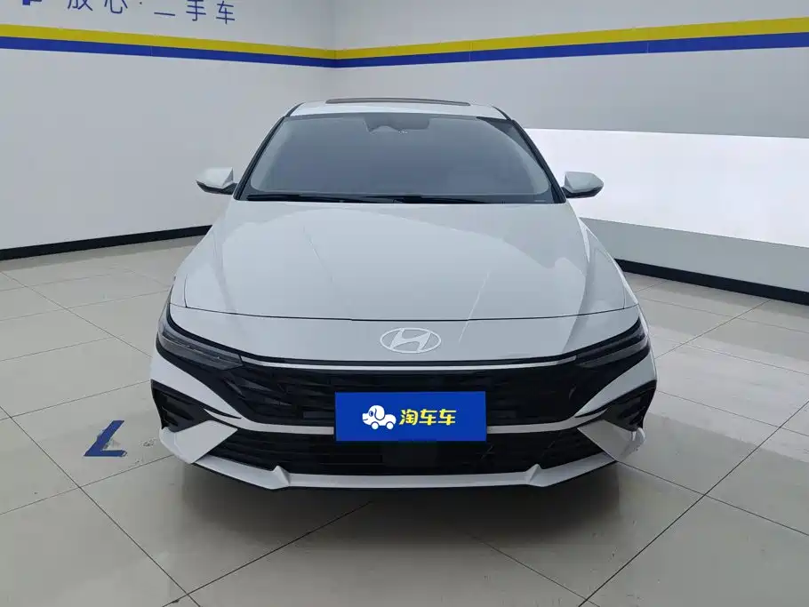 Hyundai Elantra 2026