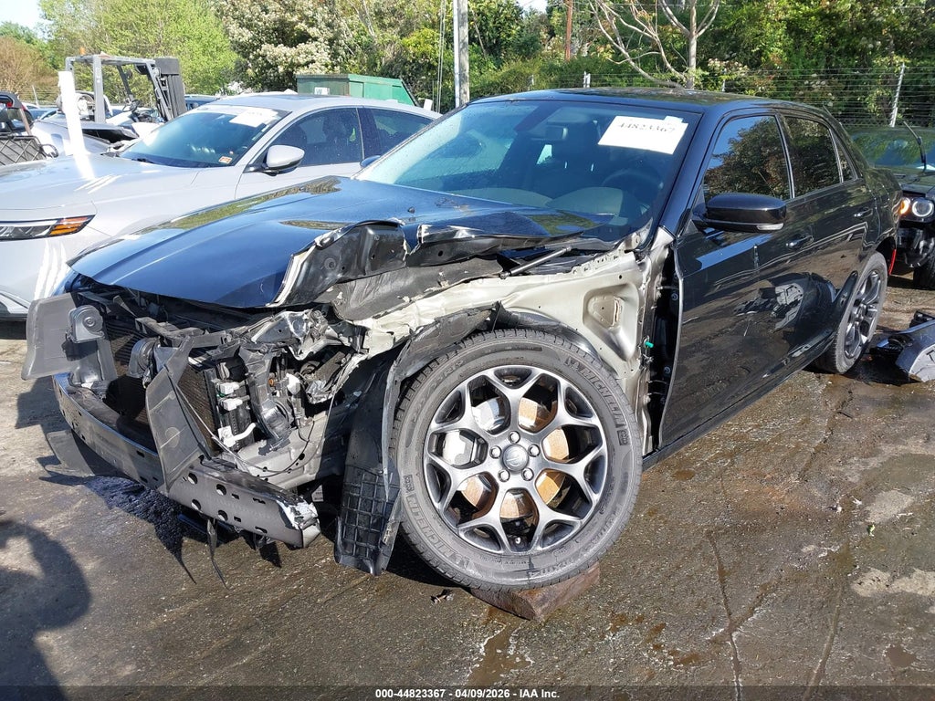 Chrysler 300 2023