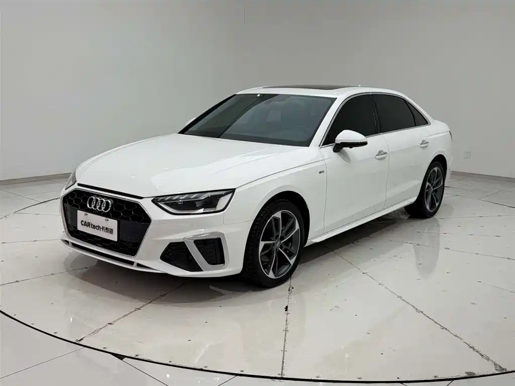Audi A4 2021