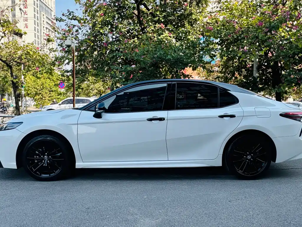 Toyota Camry 2024