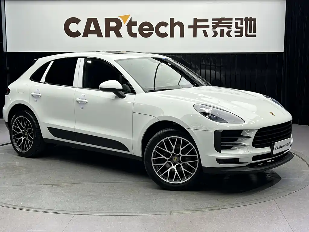 Porsche Macan 2021