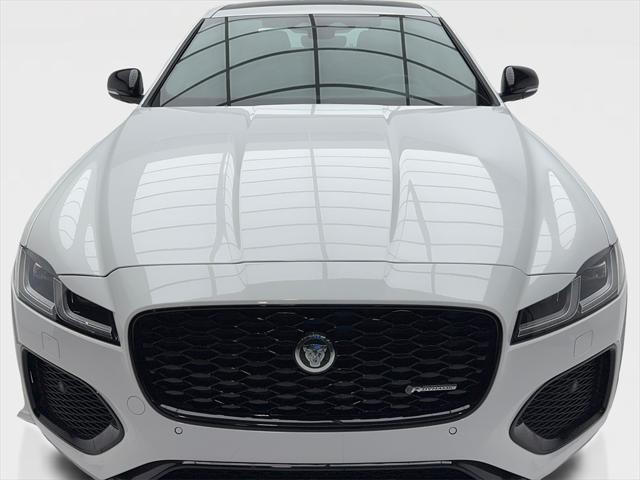Jaguar XF 2024