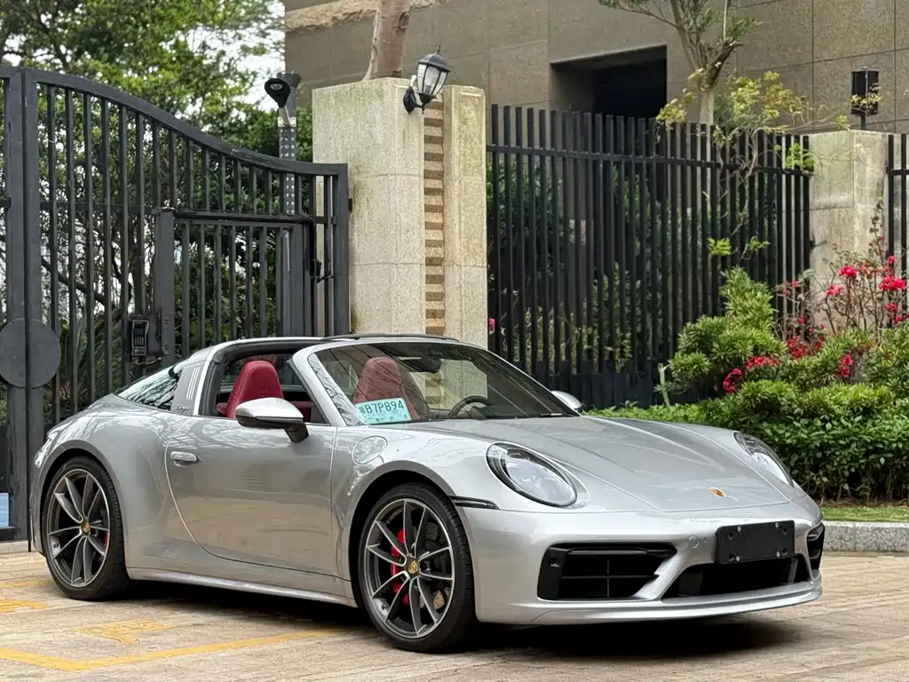 Porsche 911 2022