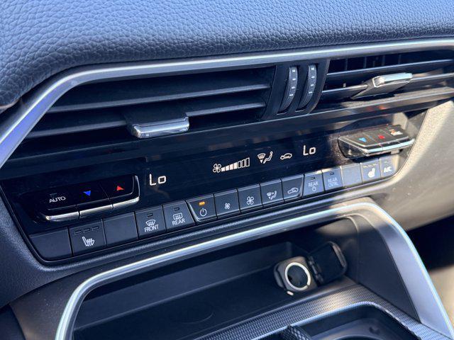 Mazda CX-90 2024