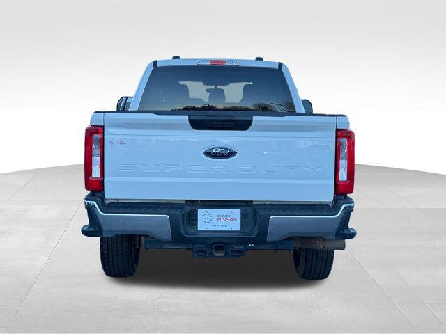 Ford F 250 2025