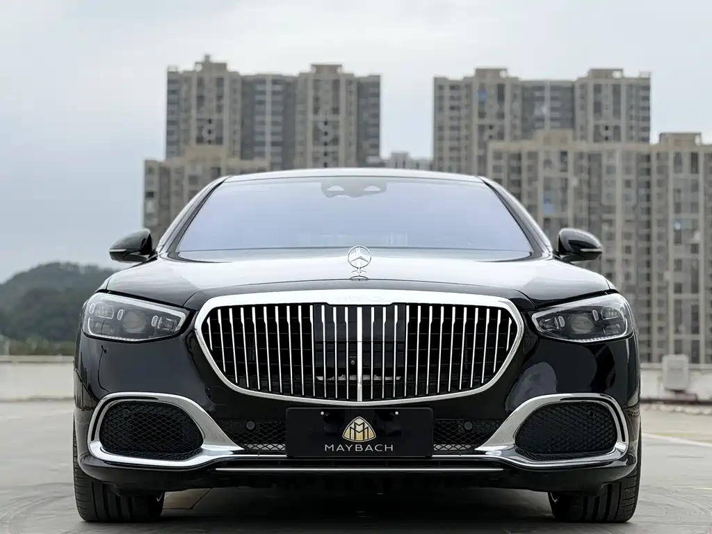 Mercedes-Benz Maybach S-Класс 2022