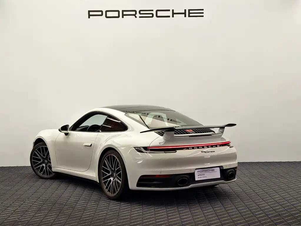 Porsche 911 2022