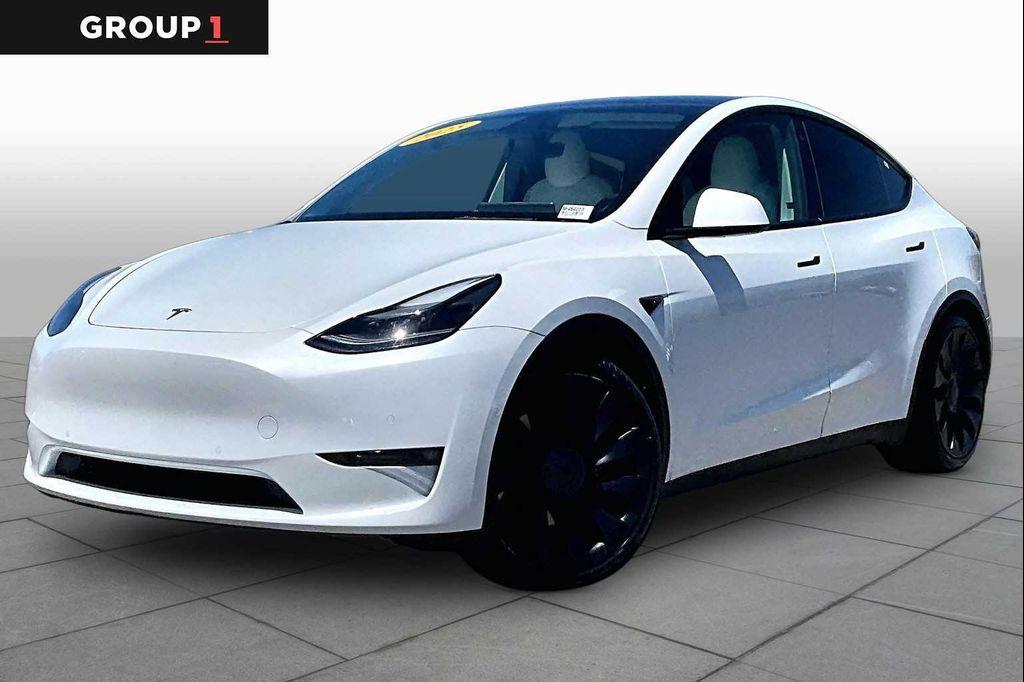 Tesla Model Y 2022