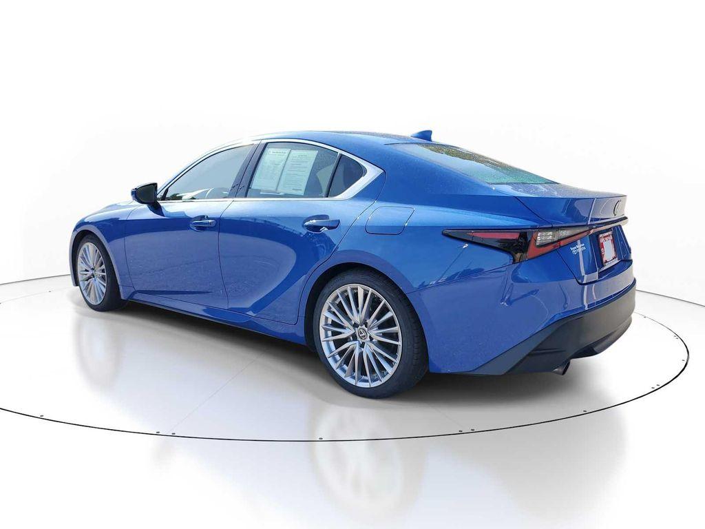 Lexus IS 300 2023