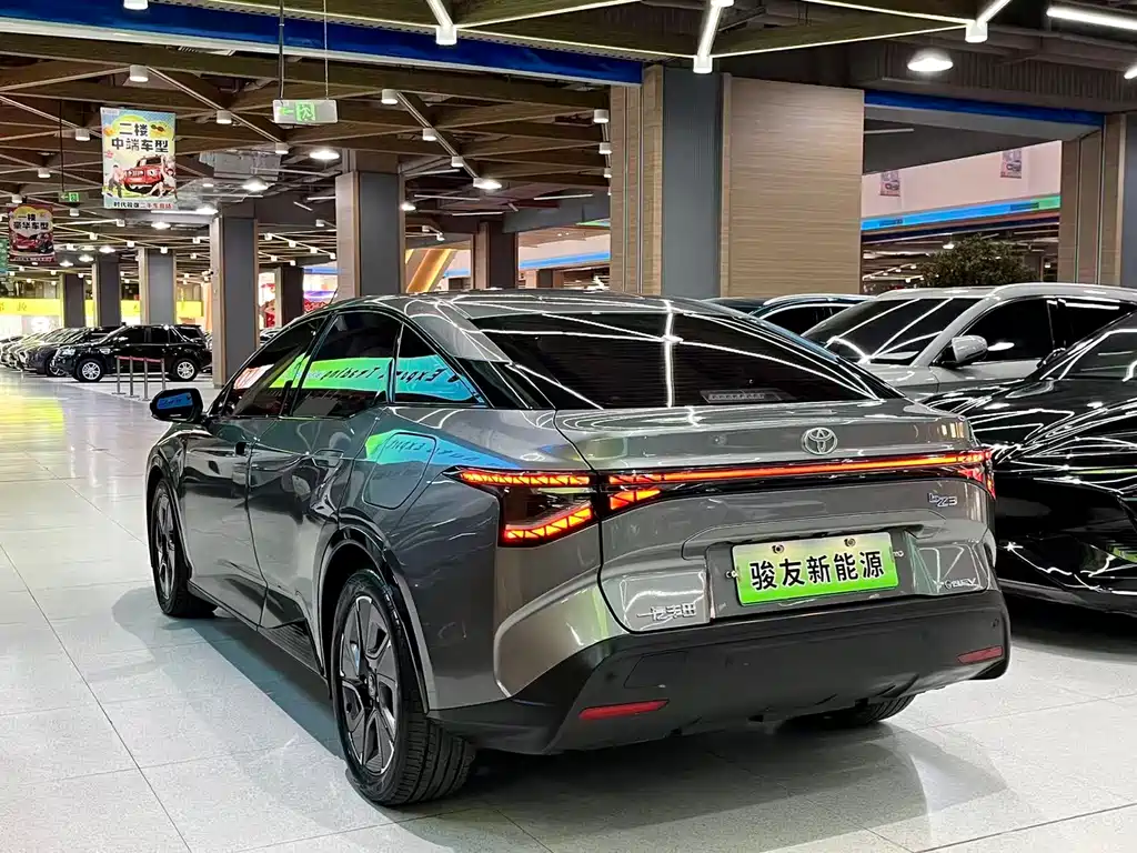 Toyota bZ3 2023