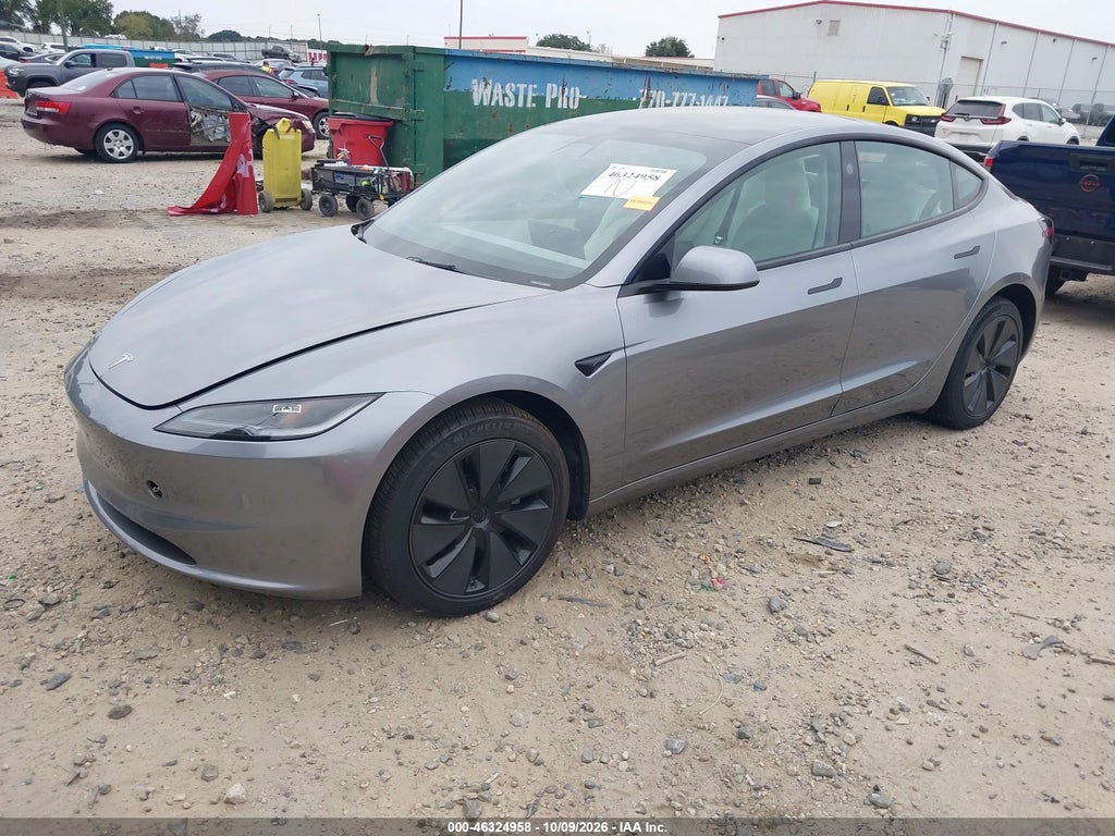 Tesla Model 3 2025