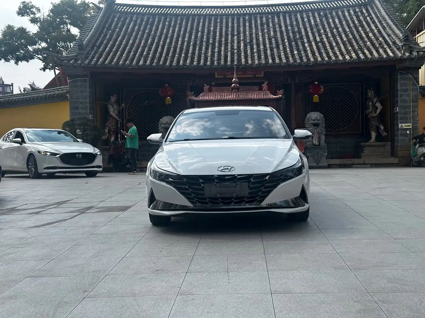 Hyundai Elantra 2022