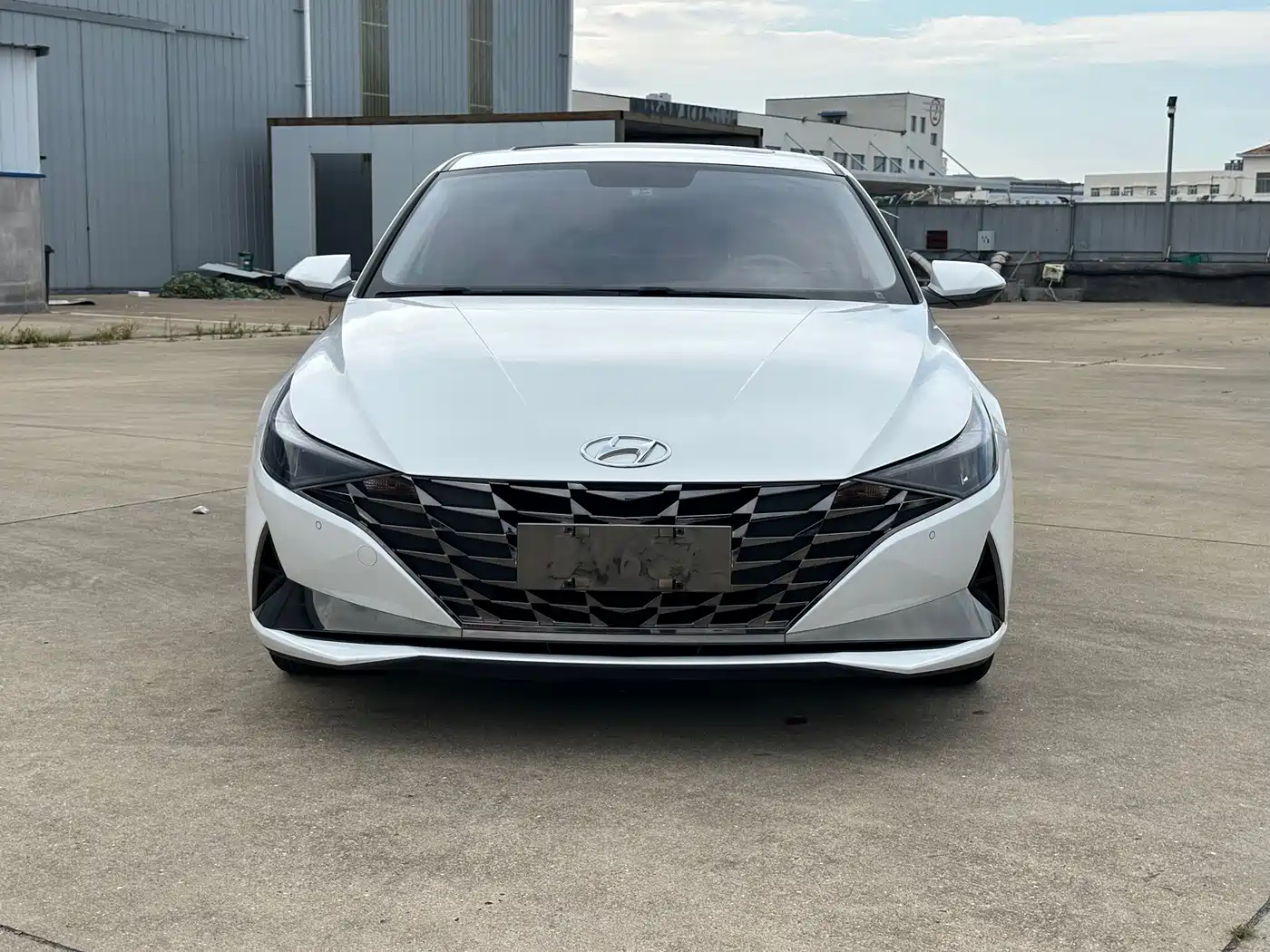 Hyundai Elantra 2023